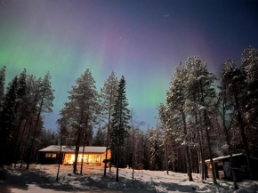 Charming chalet in Rovaniemi Lapland by the lake